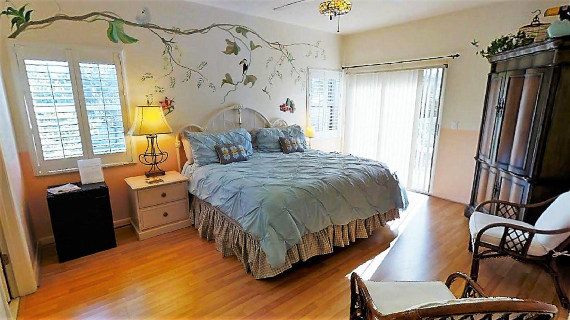 Mellon Patch Inn Port St. Lucie Экстерьер фото